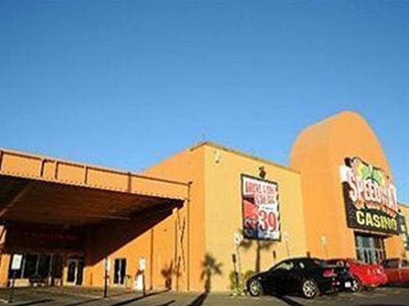 Lucky Club Casino & Hotel